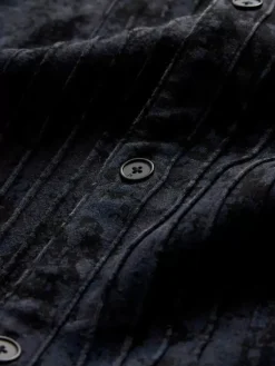 Shirts><noscript><img width=