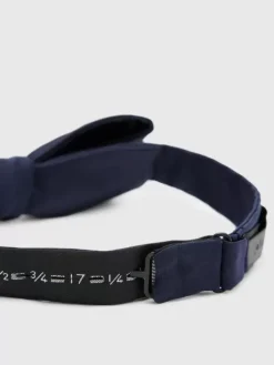 Scarves & Ties><noscript><img width=