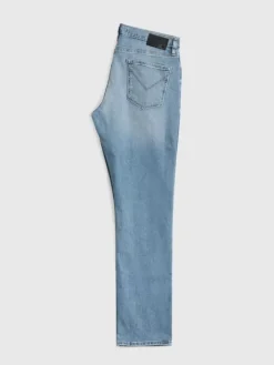 Jeans & Pants><noscript><img width=