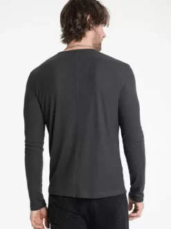 Henleys><noscript><img width=