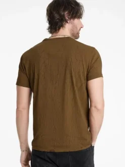 Graphic Tees><noscript><img width=