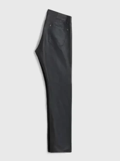 Jeans & Pants><noscript><img width=