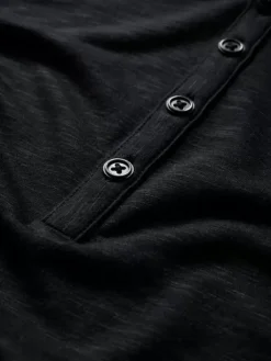 Henleys><noscript><img width=