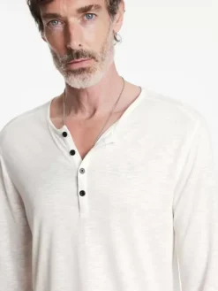 Henleys><noscript><img width=