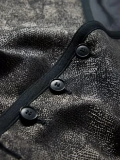 Leather & Outerwear|Tops><noscript><img width=