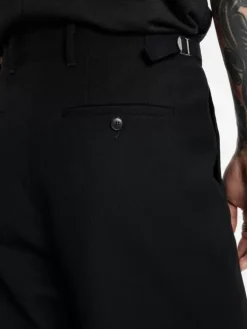 Jeans & Pants><noscript><img width=