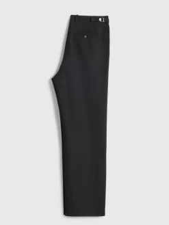 Jeans & Pants><noscript><img width=