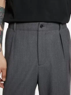 Jeans & Pants><noscript><img width=