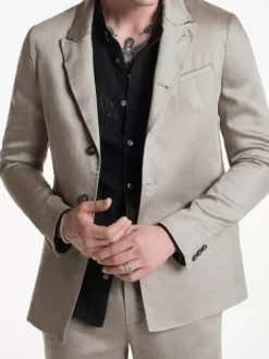Leather & Outerwear|Tops><noscript><img data-lazyloaded=