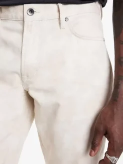Jeans & Pants><noscript><img width=