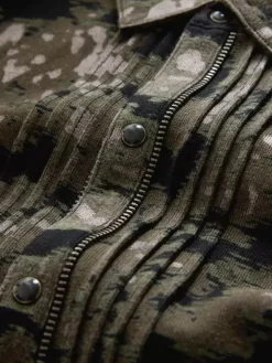 Shirts><noscript><img width=