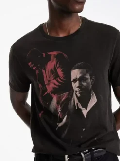 Graphic Tees><noscript><img width=