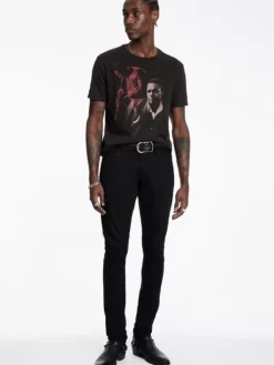 Graphic Tees><noscript><img width=