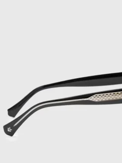 Eyewear><noscript><img width=