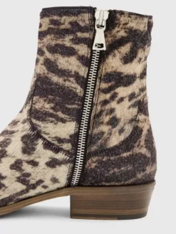 Boots|Leather Boots><noscript><img width=
