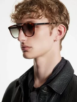 Eyewear><noscript><img width=