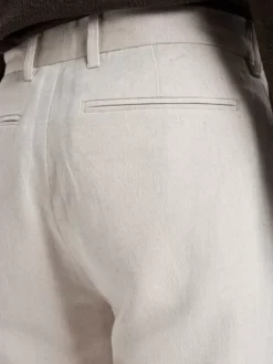 Jeans & Pants><noscript><img width=