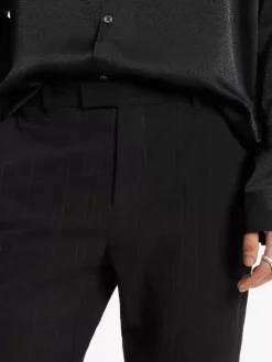 Jeans & Pants><noscript><img width=