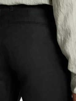 Jeans & Pants><noscript><img width=