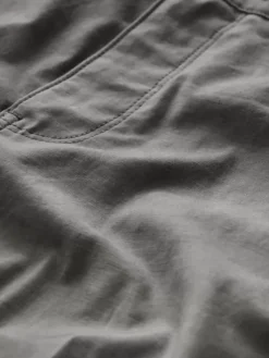 Jeans & Pants><noscript><img width=