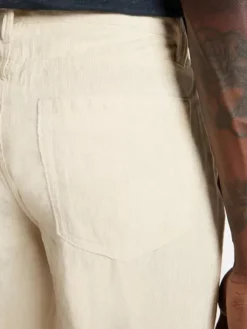 Jeans & Pants><noscript><img width=
