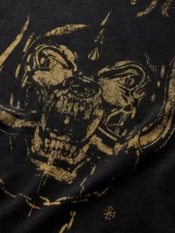 Graphic Tees><noscript><img width=
