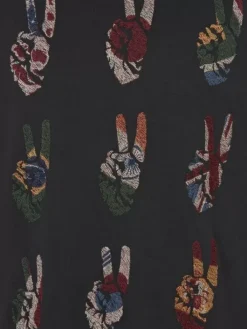 Graphic Tees><noscript><img width=