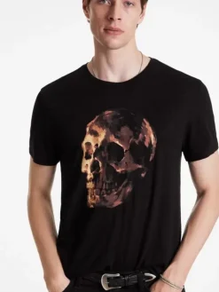 Graphic Tees><noscript><img width=