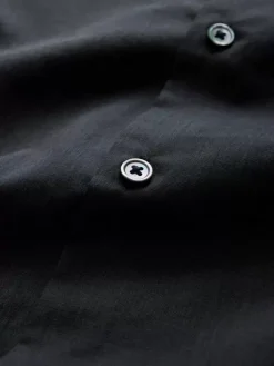 Shirts><noscript><img width=