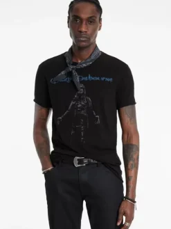Graphic Tees><noscript><img width=