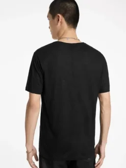 T-Shirts><noscript><img width=