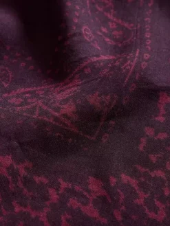 Scarves & Ties><noscript><img width=