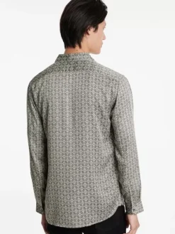 Shirts><noscript><img width=