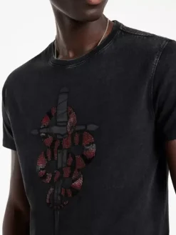 Graphic Tees><noscript><img width=