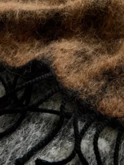 Scarves & Ties><noscript><img width=