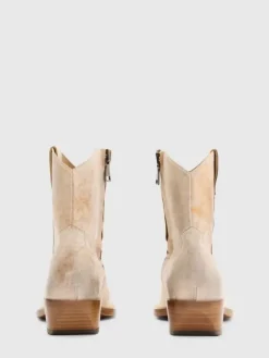 Boots|Leather Boots><noscript><img width=