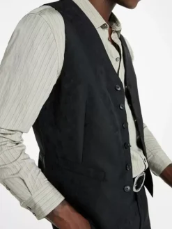 Leather & Outerwear|Tops><noscript><img width=