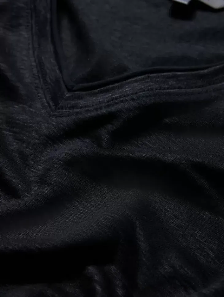 T-Shirts>John Varvatos WOOSTER V-NECK BLACK